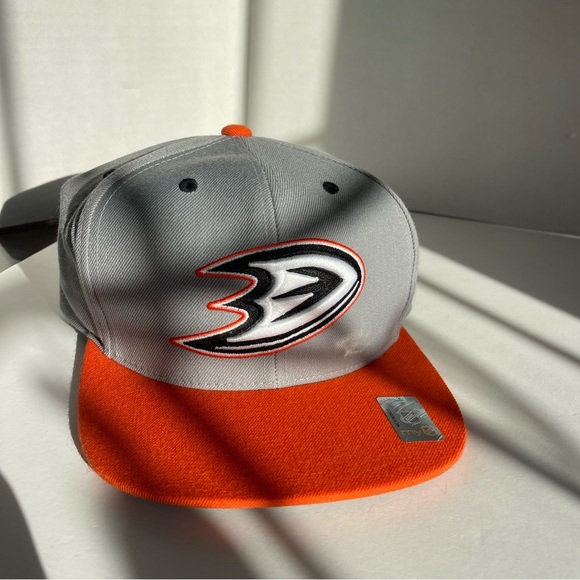 Mitchell & Ness Anaheim Ducks Fanatics Snapback Hat - Gray/Orange - Picture 1 of 11